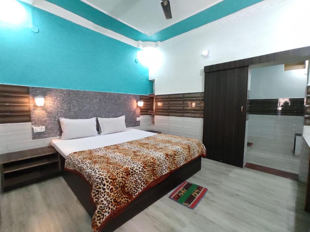 Hotel Vijay Rajgir Exterior photo