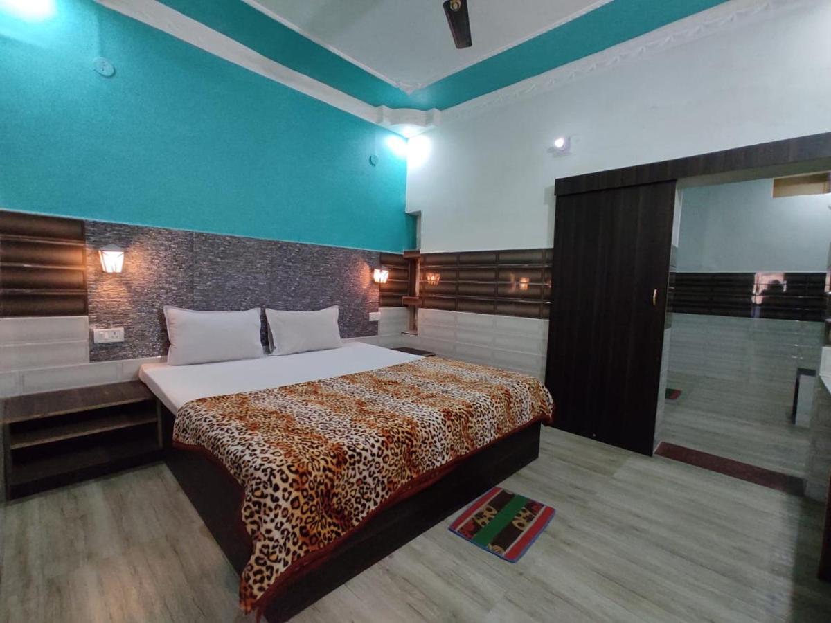 Hotel Vijay Rajgir Exterior photo