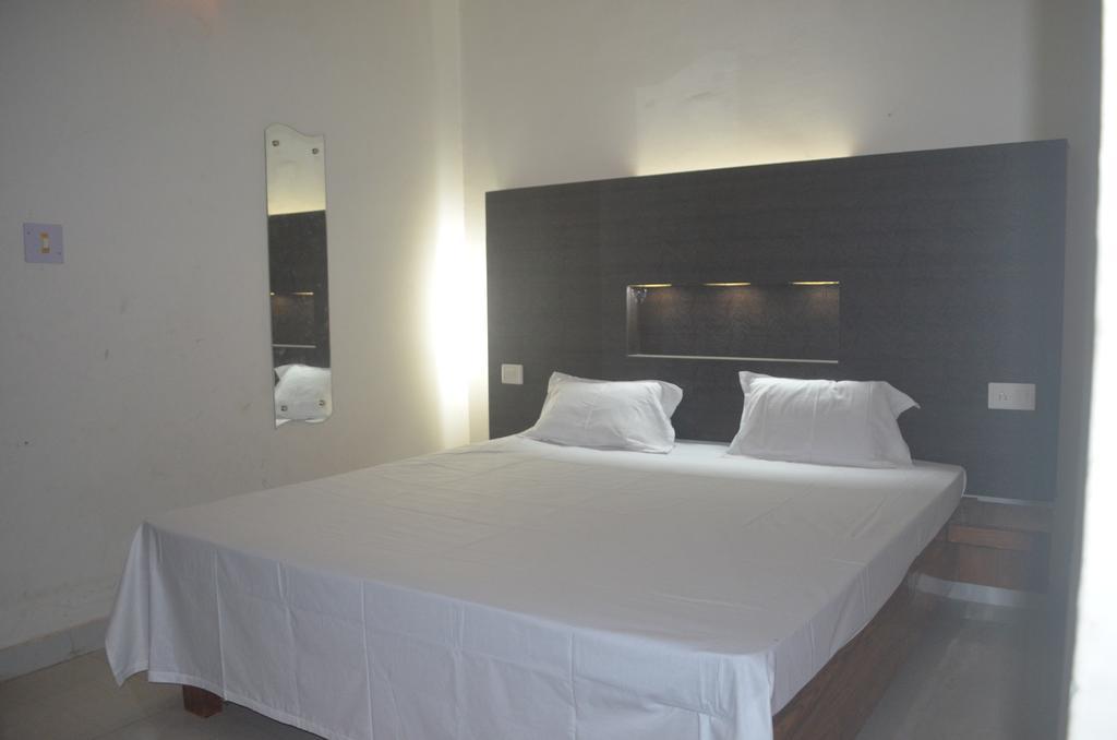 Hotel Vijay Rajgir Exterior photo